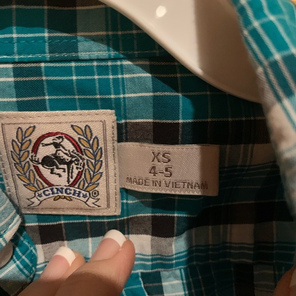 Boys Cinch button up shirts - Picture 2 of 6